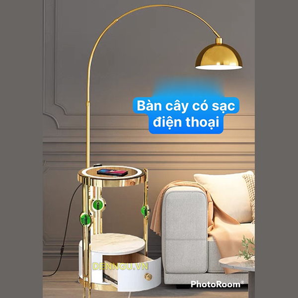 Đèn cây có sạc điện thoại DC03-3304