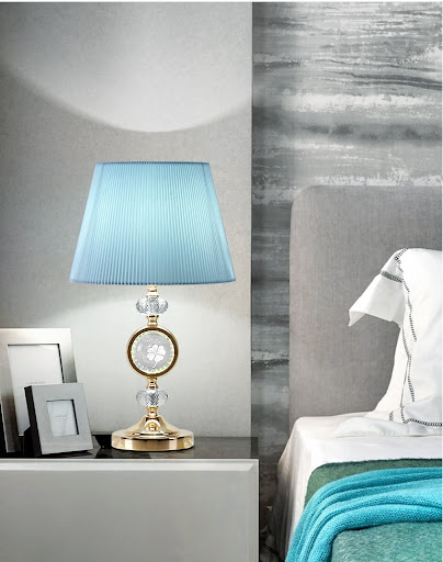 cach-dung-den-trang-tri-cho-phong-ngu-hop-phong-thuy