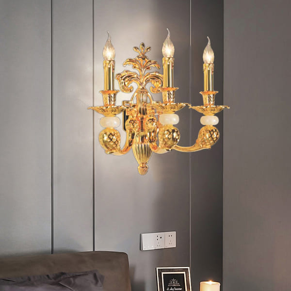 chon-den-tuong-nen-cho-phong-khach