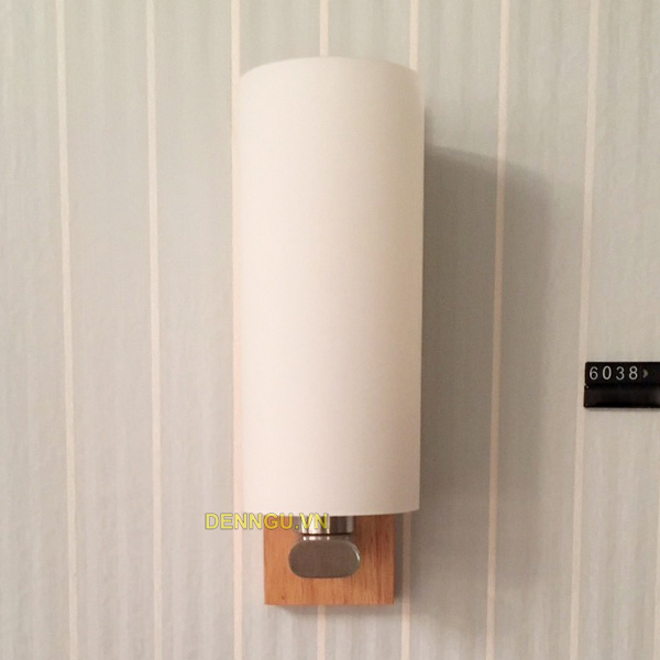 den-vach-tuong-chao-ong-tron-dt06-6038t